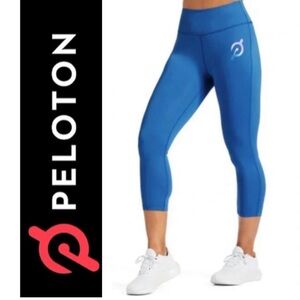 Peloton move Capri - Vibrant Blue Workout Leggings